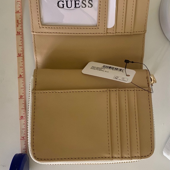 Guess White and Beige Monogram Wallet - Picture 9 of 9